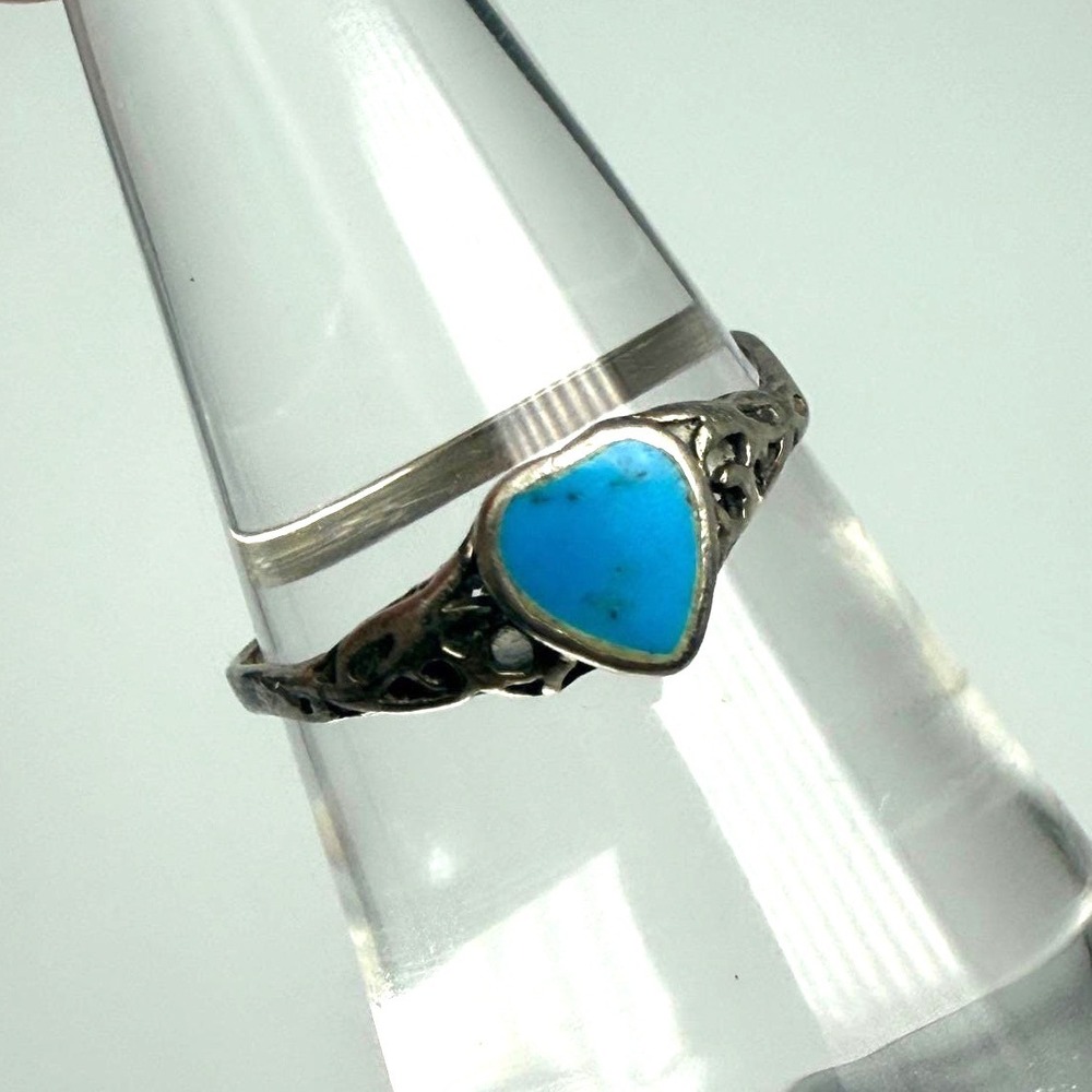 Vintage Sterling Silver Heart Turquoise Filigree Ring Size 7.25 Blue Stone 1.0gโ